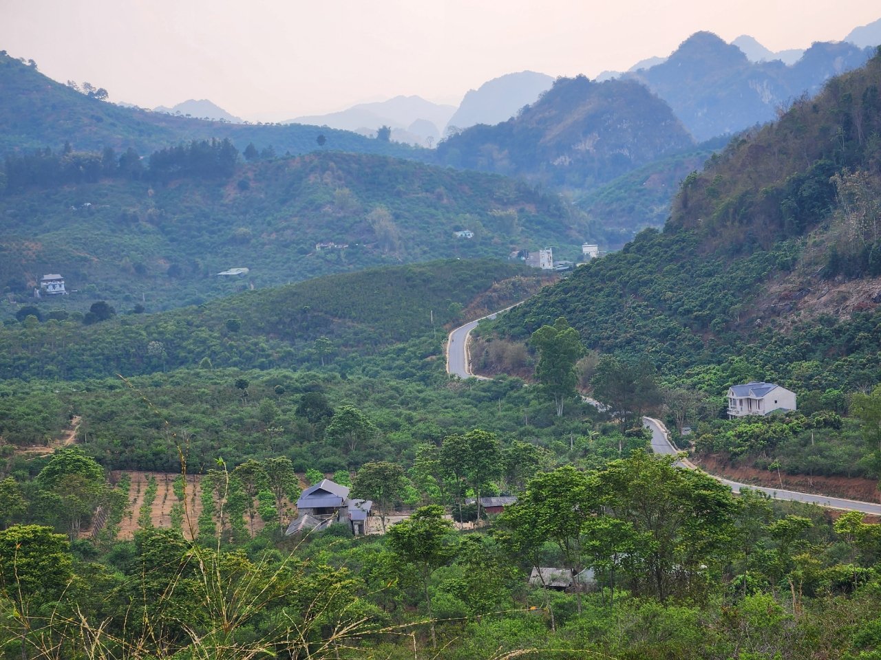 6-Day Cao Bang Cycling Tour: Discover Mystical Vietnam